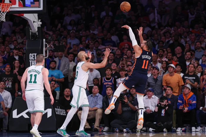 NBA直播-纽约尼克斯队控制着对阵波士顿凯尔特人队的半决赛系列赛。